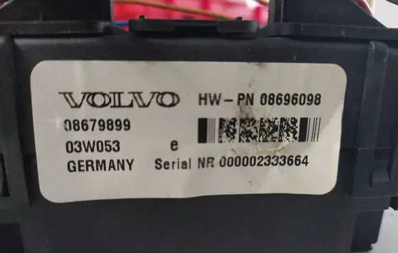 Volvo S60 Fuse module 08679899 03W053 08696098