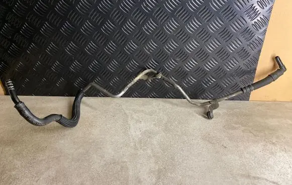Volkswagen Phaeton Power steering hose/pipe/line