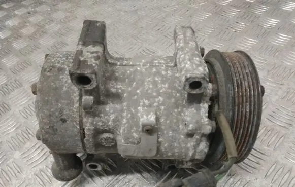 Ford Fiesta Air conditioning (A/C) compressor (pump) 04522506260 2S6119D629AD9