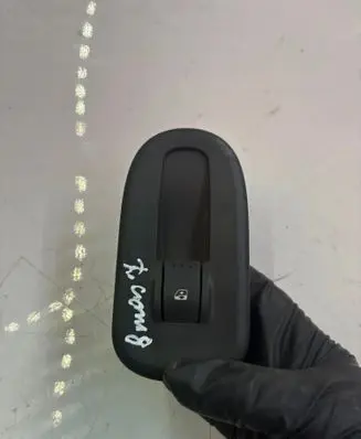 Renault Master III Electric window control switch 8200548968