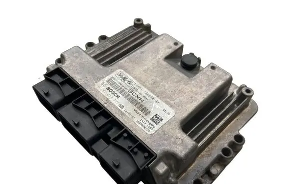 Ford Focus Engine control unit/module 9M5112A650BH 0281017771