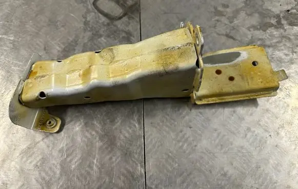 Renault Espace V (RFC) Front side member 622100951R