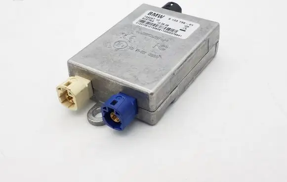 BMW 5 E60 E61 Antenna control unit 9123739
