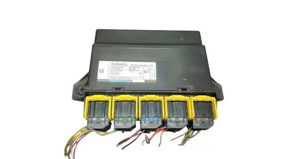 Ford Focus Comfort/convenience module AV6N19G481AG 5WK49778H