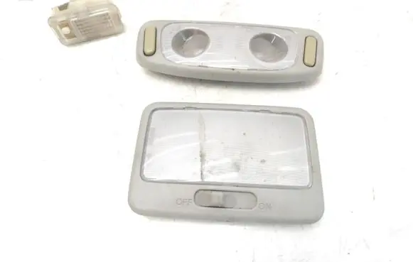 Suzuki Liana Front seat light