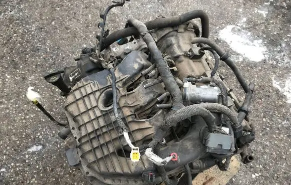 Chrysler Town & Country V Engine