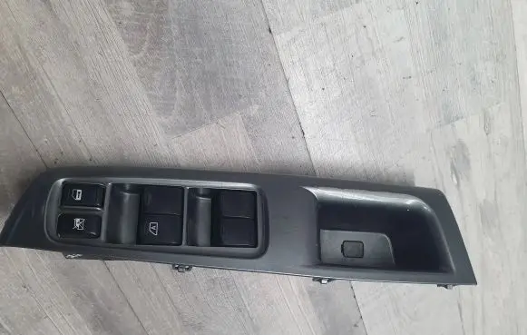 Subaru Forester SH Electric window control switch 94266FG530