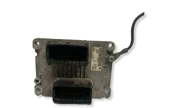 Opel Tigra B Engine control unit/module 55354328 1039S08730 582163