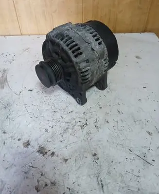 Audi A6 S6 C5 4B Generator/alternator 0123515003 028903028