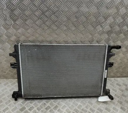 Skoda Superb B8 (3V) Coolant radiator 5Q0121251GB
