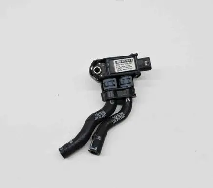 Audi A4 Allroad B9 Exhaust gas pressure sensor 81MPP0702 8W0131850C