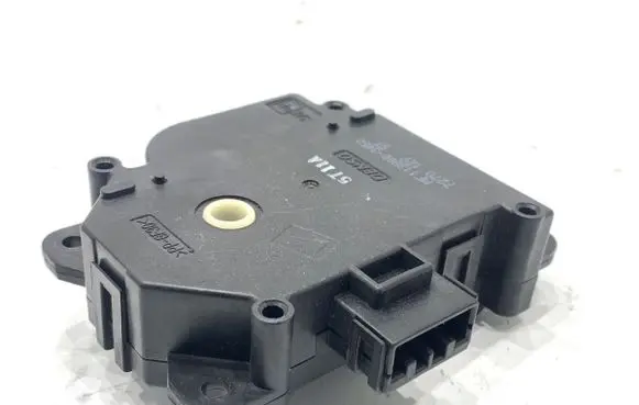 Honda CR-V Air flap motor/actuator 1138003450