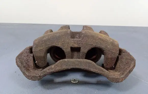 Iveco Daily 3rd gen Front brake caliper
