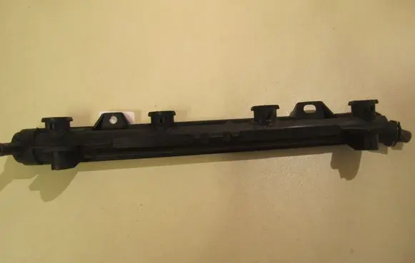Volkswagen Polo Fuel main line pipe 036133319B