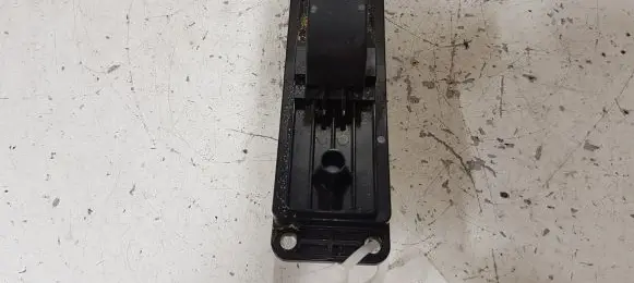 Mazda 6 Electric window control switch 5AA868EA04
