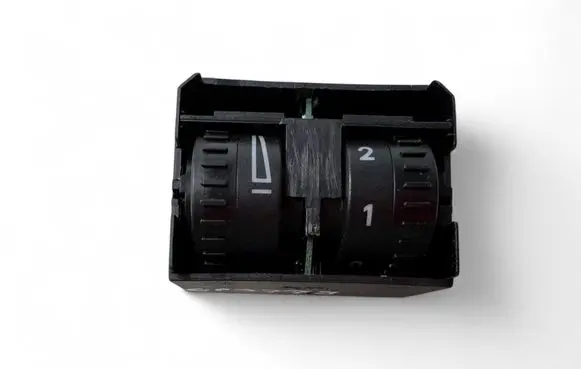 Volkswagen Caddy Headlight level height control switch 2K0941333D