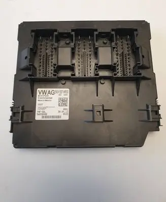 Volkswagen PASSAT B7 USA BSM Control unit 5K0937085S 5WC50408 BCMPQ35