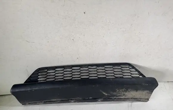 Honda Jazz Front bumper lower grill