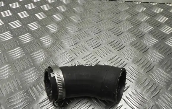 Skoda Fabia Mk2 (5J) Air intake hose/pipe 6R0145762Q VD10628