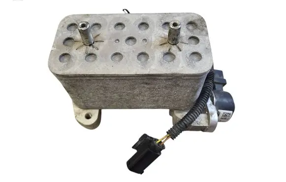 Mini Electric (Cooper SE) Engine oil radiator 21305310