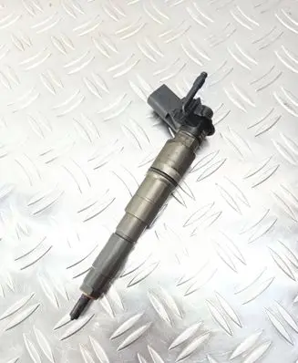 BMW 7 E65 E66 Fuel injector 7792721
