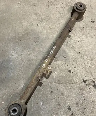 Nissan Terrano Rear control arm