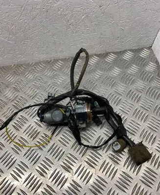 Mitsubishi Pajero Sport I Ignition lock 337891