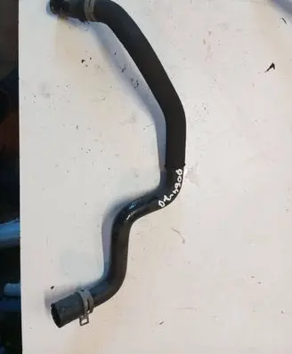 Volvo V60 Engine coolant pipe/hose 31474864