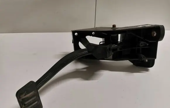 Ford Mustang V Brake pedal BR332450JA