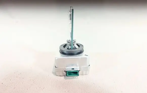 Volvo V40 Xenon bulb 66340HBI