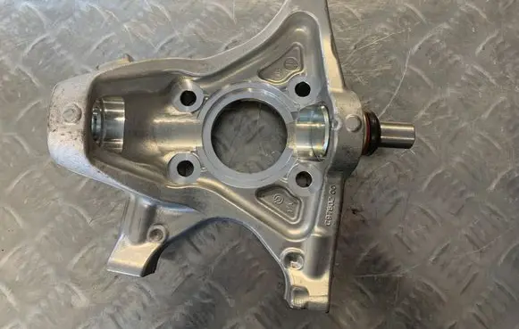Renault Trafic III (X82) Front wheel hub C9760200