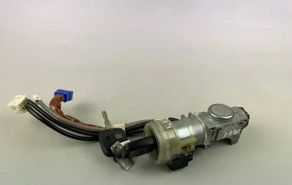 Subaru Forester SG Ignition lock 88215SA000