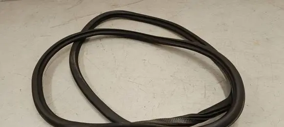 Audi A3 8Y Front door rubber seal 8Y0831721B