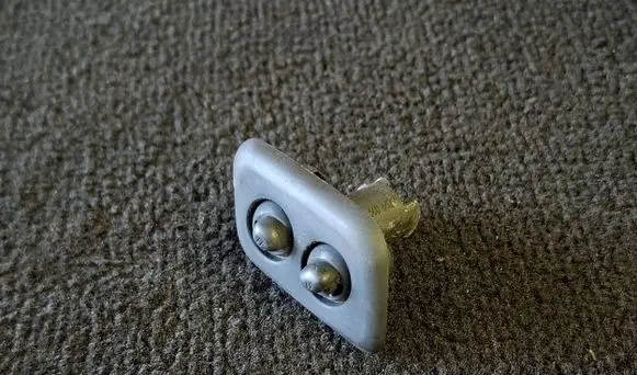 BMW 5 E39 Headlight washer spray nozzle 8360652