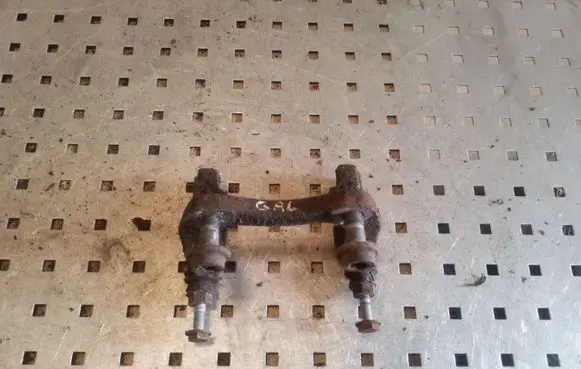Peugeot 407 Brake caliper pad carrier rear 