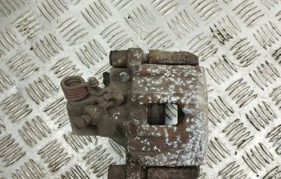 Ford Grand C-MAX Rear brake caliper