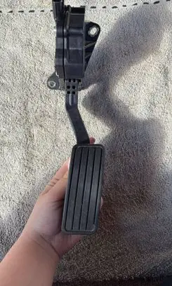 Subaru XV I Accelerator throttle pedal 36010FJ010
