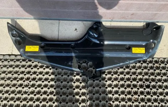 Toyota Prius (XW20) Radiator trim 5328947010 5328947020