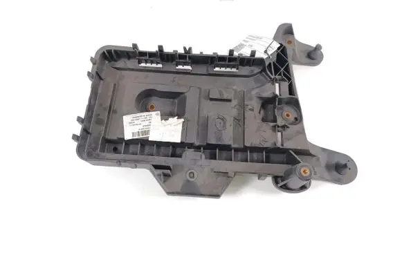 Volkswagen Touran I Battery bracket 1K0915333