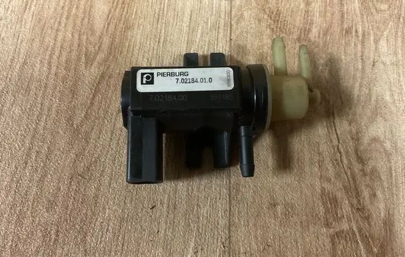 Volkswagen Golf IV Turbo solenoid valve 702184010 70218400