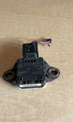 Mercedes-Benz CLS C218 X218 ESP acceleration yaw rate sensor A0009059101