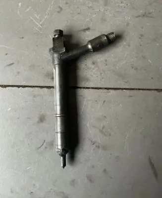 Opel Zafira A Fuel injector tjbb01901d