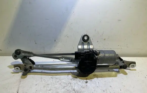 KIA Sorento Front wiper linkage and motor 