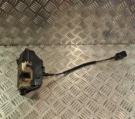 Renault Laguna II Coupe door lock (next to the handle) 