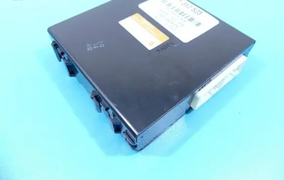 Lexus RX 330 - 350 - 400H Central body control module 88650-48060 IMPRK1312523