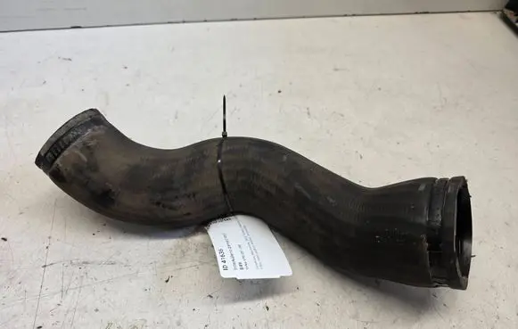 Volvo V70 Intercooler hose/pipe 1234