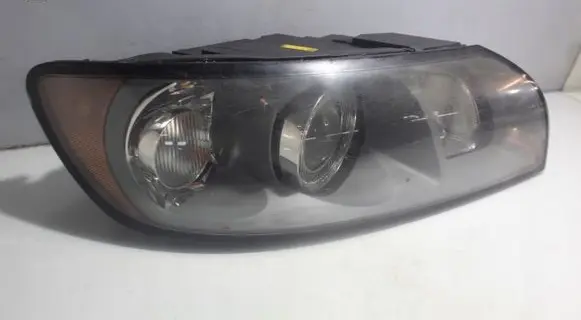 Volvo V50 Headlight/headlamp 0301198204