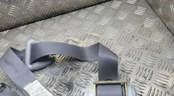 Mazda MPV Third row seat belt 18133 C7177 16984