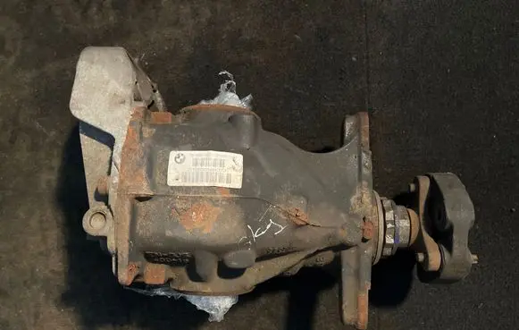 BMW 1 F20 F21 Rear differential 7616971 E27091281 0712073014810003