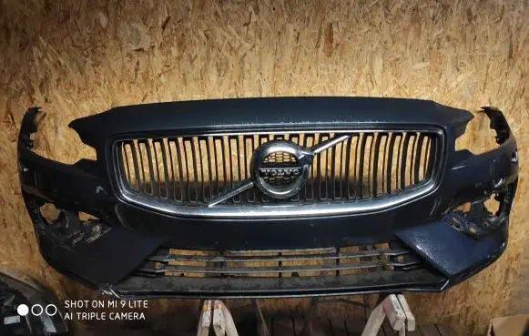 Volvo V60 Front bumper